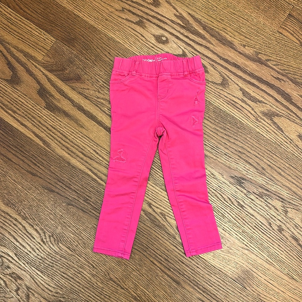 NWOT Gap Toddler Girl Pink Distressed Jeggings; Size 3